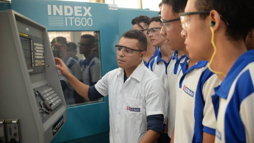 Profissões ligadas à tecnologia terão alto crescimento até 2023, aponta SENAI